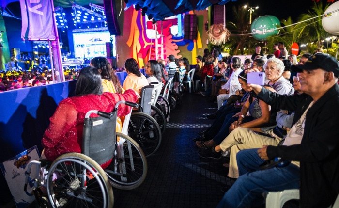 Camarote PCD garante estrutura acessível e confortável para pessoas com deficiência aproveitarem o São João Massayó com segurança Camarote PCD garante estrutura acessível e confortável para pessoas com deficiência aproveitarem o São João Massayó com segurança