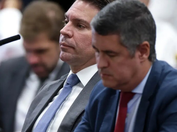 Ramagem diz que vai demonstrar inocência em ação da trama golpista