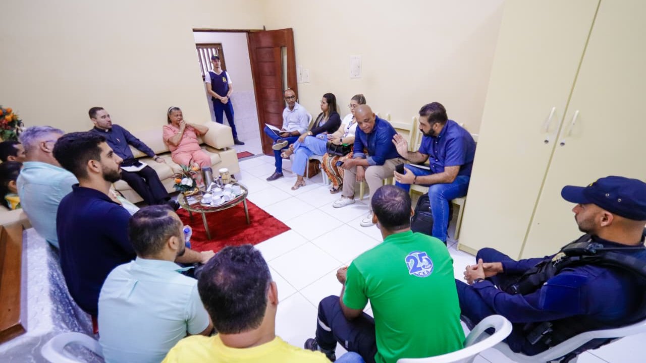 Prefeitura  de Palmeira dos Índios e Paróquia alinham organização da Romaria de Frei Damião