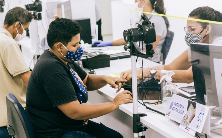 Já! Centro suspende temporariamente novos agendamentos para emissão de RG na unidade 