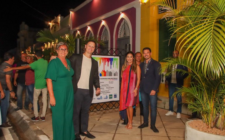 Prefeitura de São José da Laje inaugura nova etapa do projeto Tudo de Cor em parceria com tintas Coral e Carajás Home Center