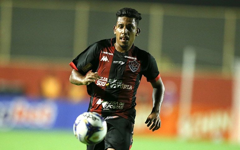 ASA anuncia contratação do lateral-direito Jonathan Bocão e do meia Yamada