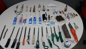 apreensão de armas e drogas no Cadeiao de Socorro