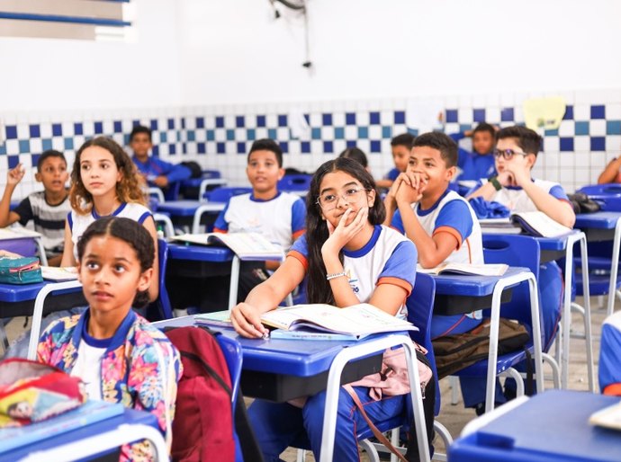 Alunos do 5º ano disputam etapa final da Olimpíada de Conhecimento em Maceió