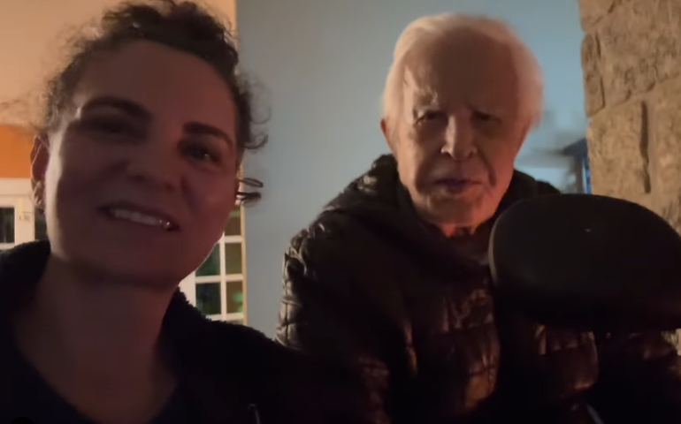 Viúva de Cid Moreira era repórter de revista e o conheceu durante entrevista: 'Sintonia de outra dimensão'