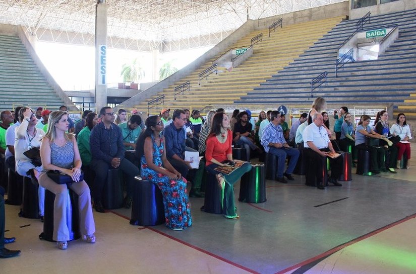 Projeto Relix entrega 30 bicicletas coletoras a associações e cooperativas