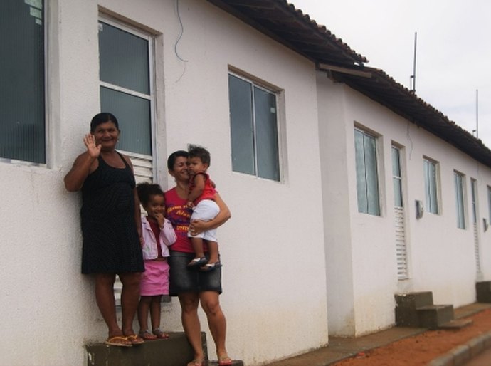 Famílias de Limoeiro de Anadia realizam o sonho da casa própria