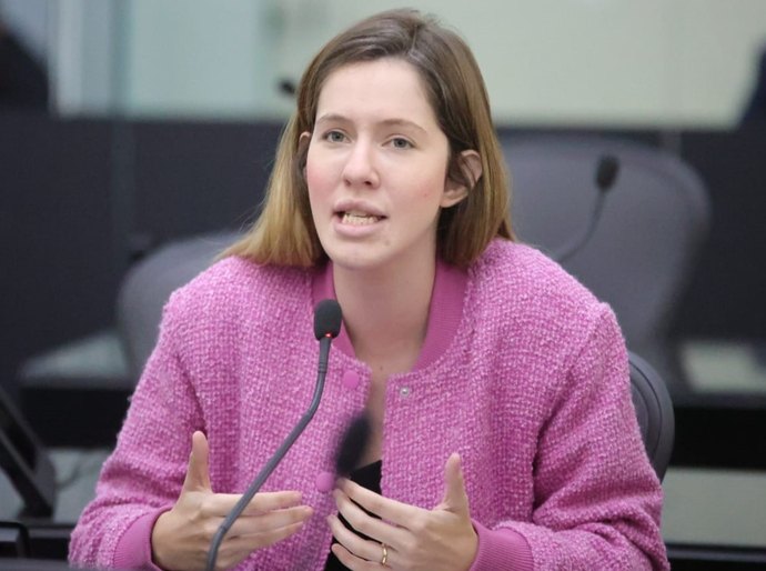 Cibele Moura celebra aumento de voos e expectativa de 100% de ocupação hoteleira