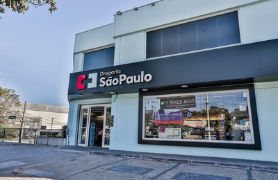 Drogaria São Paulo anuncia 400 vagas para profissionais com mais de 50 anos
