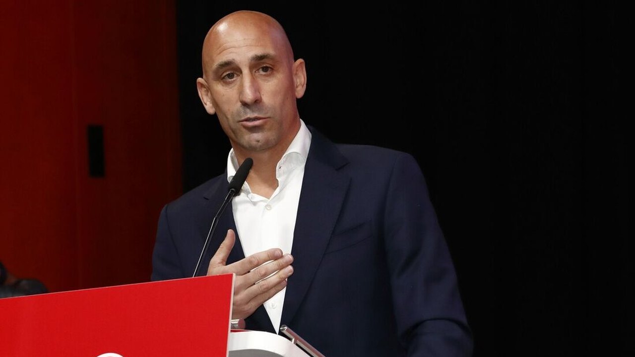 Caso Rubiales: Hermoso fala após audiência: 'Estou tranquila, agora fica tudo nas mãos da justiça'