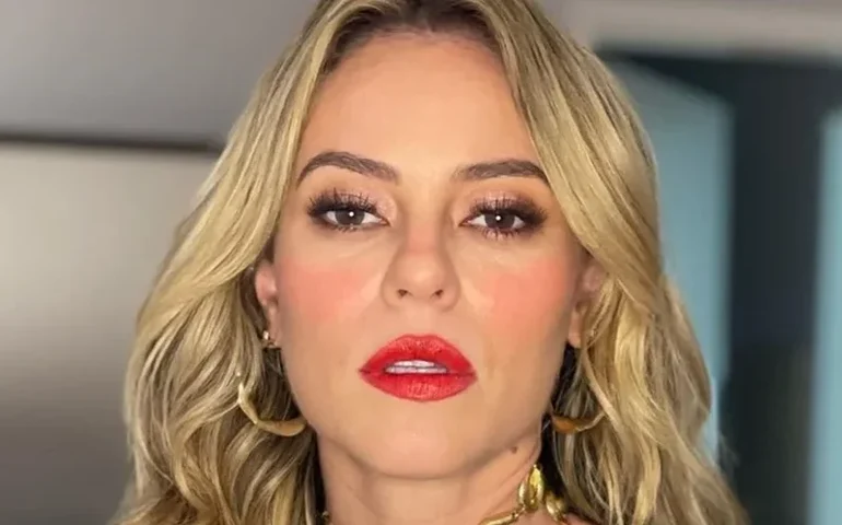 Álvaro reproduz dança viral de Paolla Oliveira com professora do 'Dança' e recebe elogio da atriz