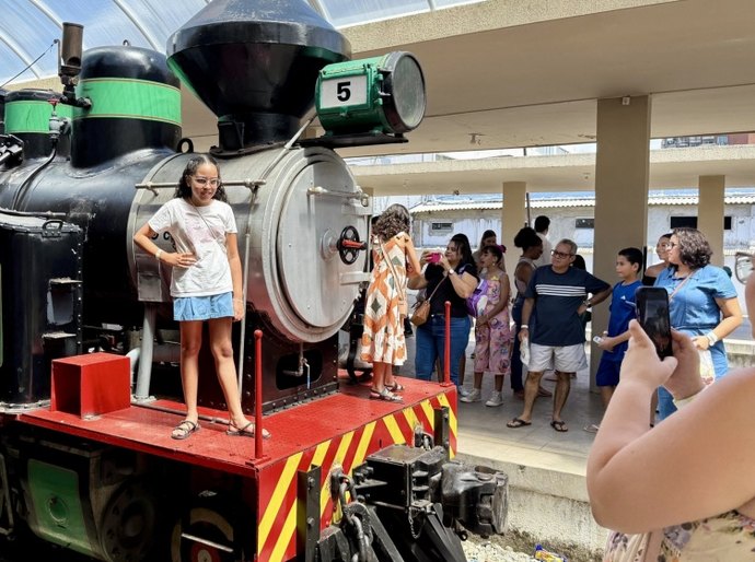 Cultura, aprendizado e alegria marcaram o primeiro passeio do Trem das Crianças