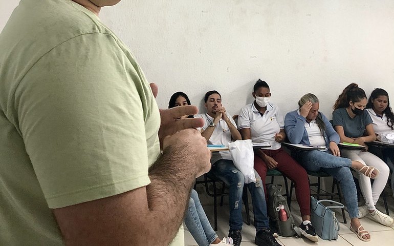 Candidatura de Renné Costa a Federal representa enfermagem alagoana