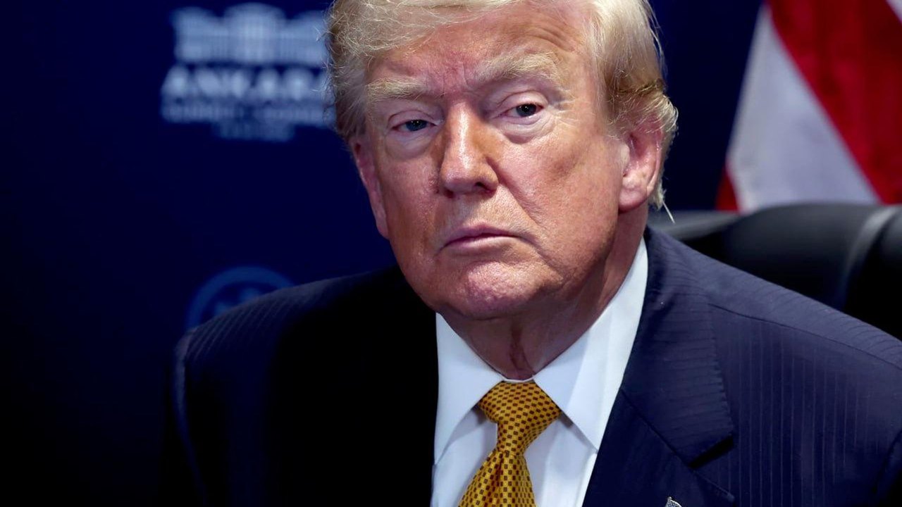 Trump anuncia planos dos EUA para explorar a proteção do estreito de Ormuz