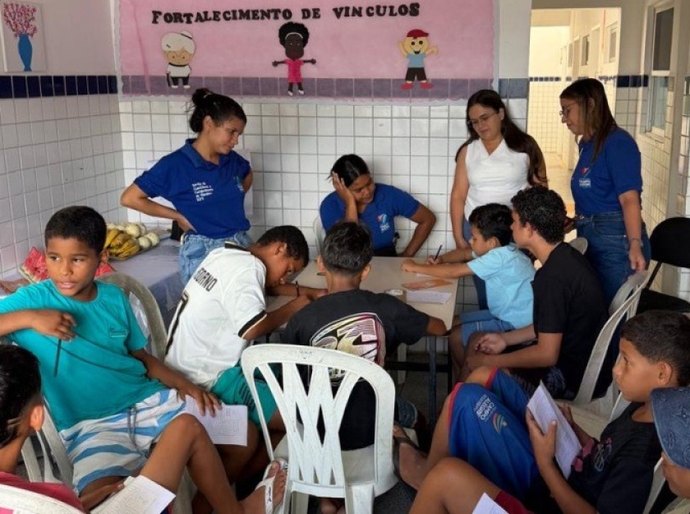 Creas de Campo Alegre promove oficina sobre a temática de defesa de direitos de crianças e adolescentes