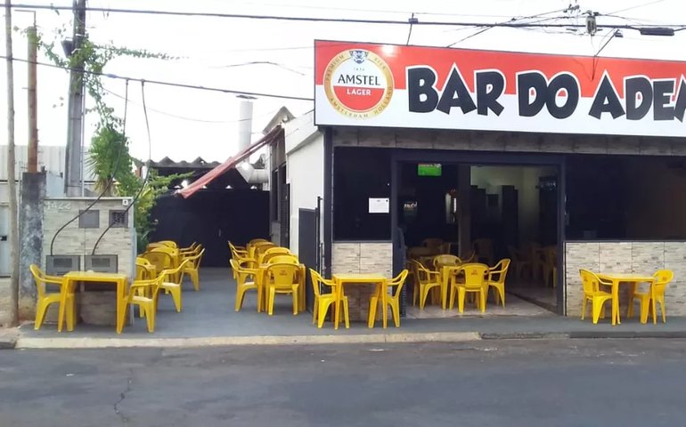 Filha de Joelma tranquiliza fãs sobre estado de saúde da mãe: &#8216;continua firme&#8217;