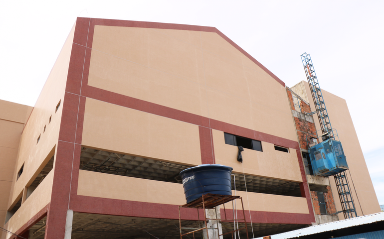 Obras de reforma e ampliação do Centro de Convenções seguem a passos largos