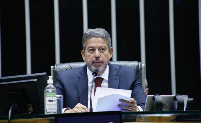 Lira diz que reforma administrativa está pronta para ir ao Plenário
