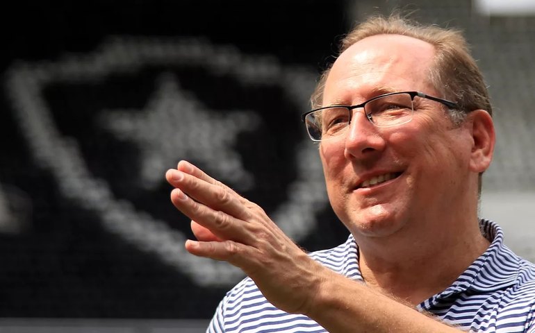 Gestor do Botafogo diz que Lei da SAF está quebrada e critica decisões da Justiça