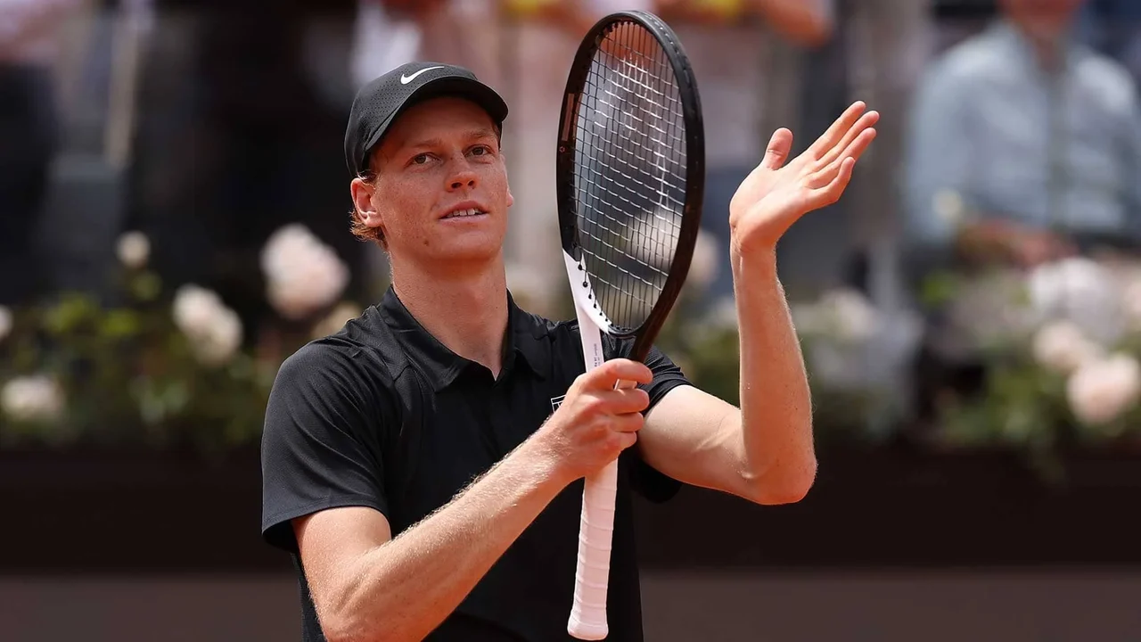 Atual campeão, Sinner precisa de cinco sets contra Kecmanovic para ganhar em Wimbledon
