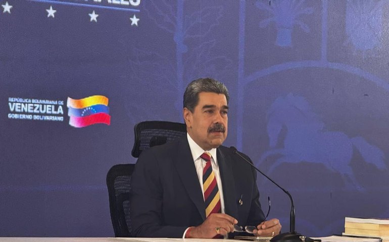 Maduro diz que Trump 'deve ter cuidado' e que América Latina vive 'maior ameaça' da história