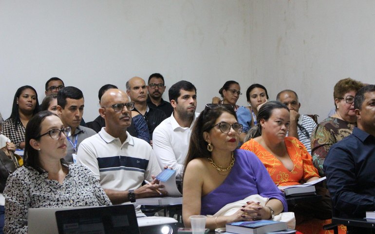 Governo de Alagoas quer ouvir população sobre gênero e raça para construir o PPA