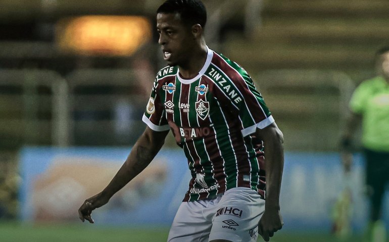 Na estreia de Felipão, Atlético-MG empata com o Fluminense e se mantém no G-4 do Brasileiro