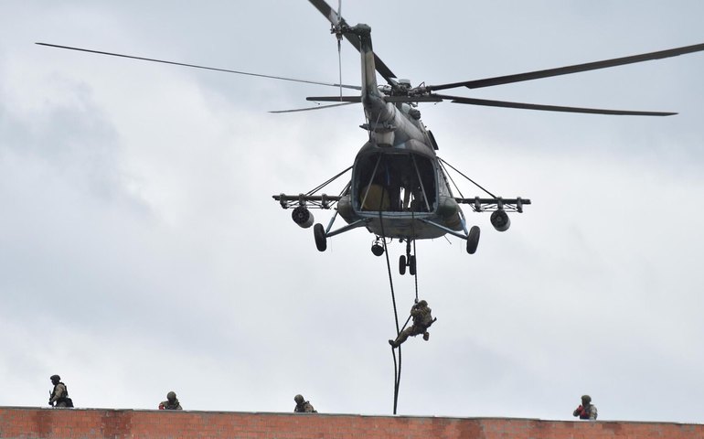 Jornalista americano sugere ação militar dos EUA contra tropas europeias na Groenlândia