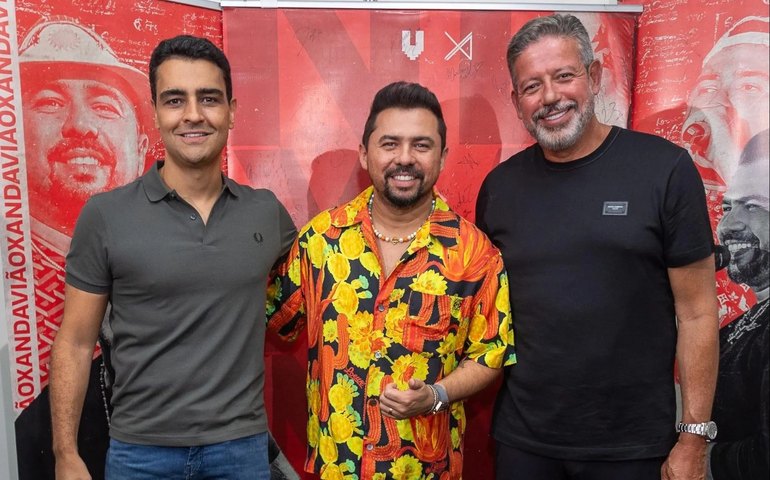 No Verão Massayó, Arthur Lira demonstrou ‘alinhamento’ político com JHC