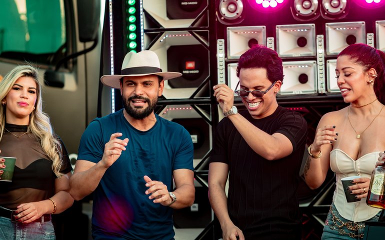 Thullio Milionário e Áureo Deni se unem em gravação de clipe no Rio Grande do Norte