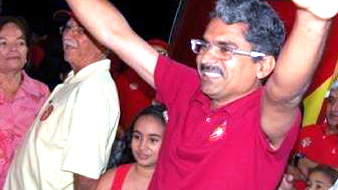 Professor Edvaldo inaugura comitê de campanha em Maceió