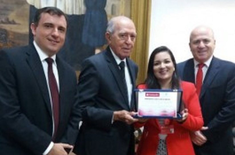 Santander homenageia a Santa Casa de Maceió