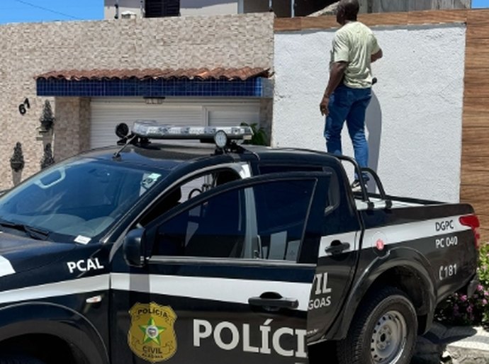 Polícia Civil prende homem e apreende menor suspeitos de homicídio ordenado por traficante