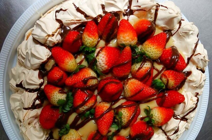 Chef Tatiana Brasil lança Coleção 2016 de Doces com clássicos da confeitaria