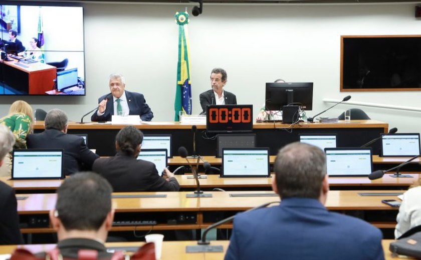 Câmara aprova urgência para participação de produtor rural na produção de biocombustível; acompanhe