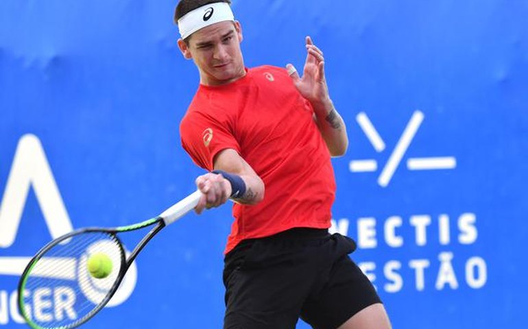 Brasileiro Thiago Wild é superado na estreia do qualifying de Roland Garros