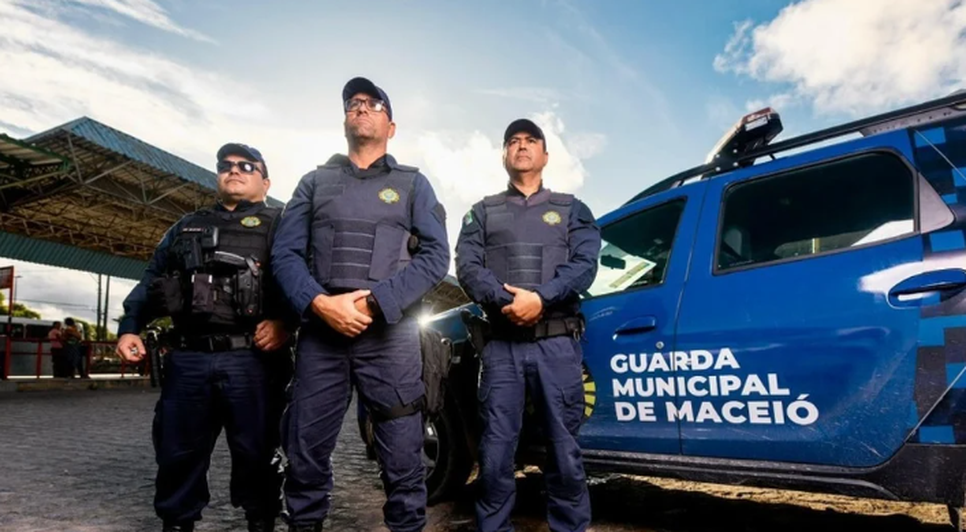 Guardas municipais farão plantão em duplas nas escolas designadas para a votação em Maceió. - Foto: Arquivo/Secom Maceió
