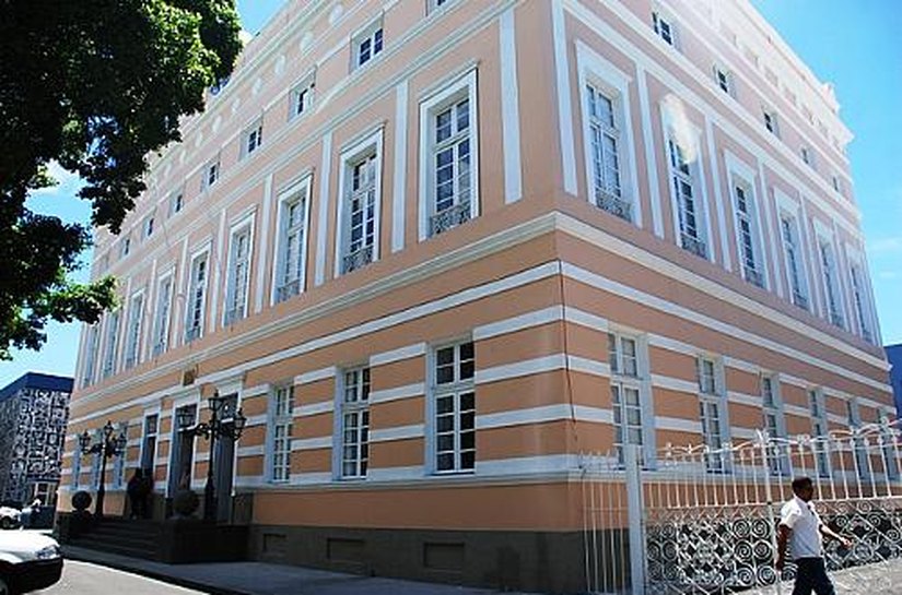 Comissão de Educação da ALE realiza primeira audiência pública sobre o PEE