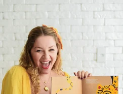 9 - Eliza Morenno, criadora do Projeto Bibliomala – Crédito fotográfico Gabi Furlan.jpg 