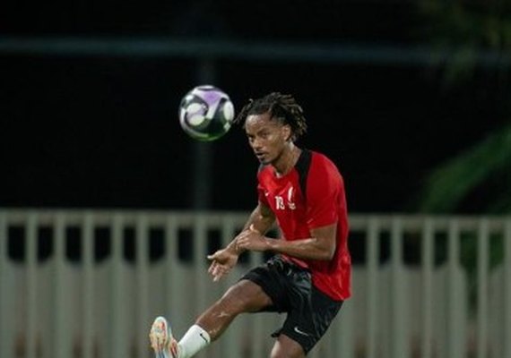 Corinthians faz treino de enfrentamento e Carrillo se despede de Arábia Saudita 
