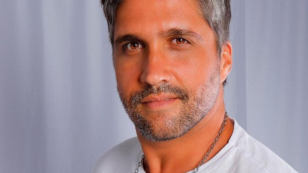 Léo Chaves mostra bastidores de gravação do primeiro DVD solo