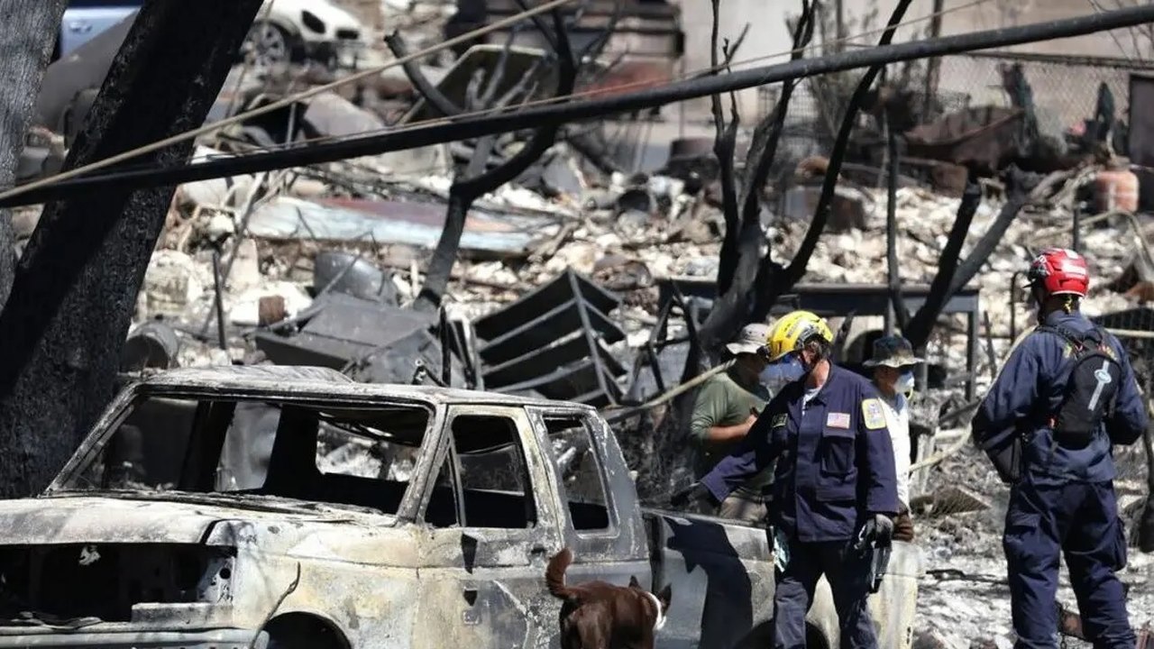 Havaí: Chefe de emergência de Maui renuncia após defender a escolha de não ativar sirenes durante incêndio florestal