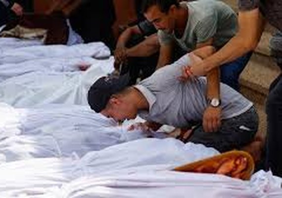 'Vítimas ocultas': idosos palestinos são 7% do total de mortos na guerra em Gaza, diz ONG