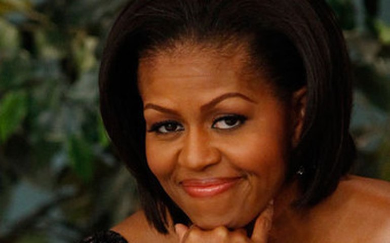 Livro de Michelle Obama quebra recorde de &#8216;Cinquenta Tons de Cinza&#8217;