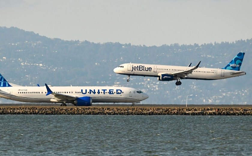 United e Jetblue formam aliança para venda de assentos em voos