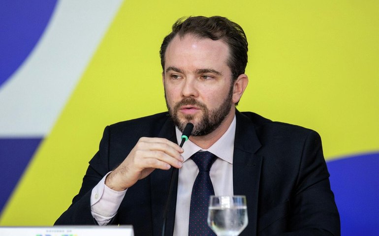 Durigan reforça ao FMI compromisso com responsabilidade fiscal e estabilidade de preços