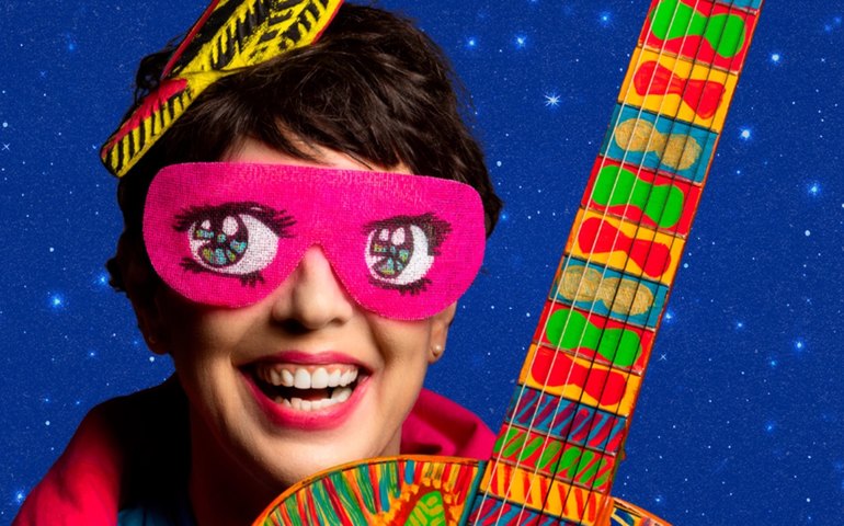 Adriana Calcanhotto chega a Maceió com Partimpim no dia 11 de outubro