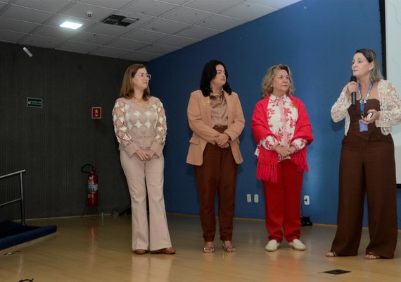 Agosto Dourado: Sesau realiza capacitação sobre importância do aleitamento materno