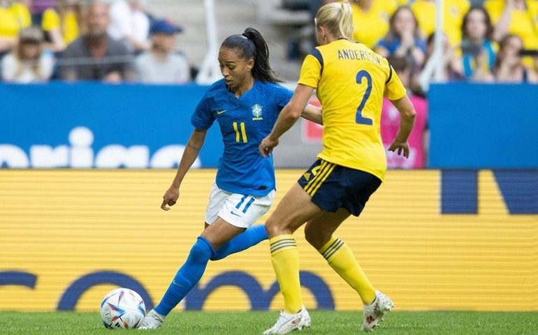 Brasil perde de virada para Suécia em último amistoso antes de Copa América