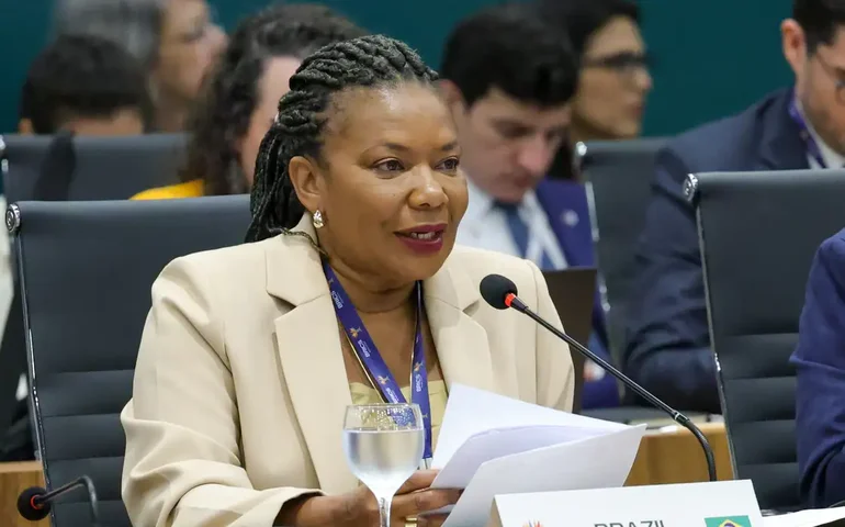 Ministra Margareth Menezes participa da Feira dos Municípios e destaca investimentos em Alagoas